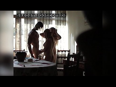 ❤️ Amigos sexuais convidam um homem gigante e uma ménage à trois com ele Apenas porno em porno pt-br.3dhentaix.ru ☑