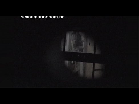 ❤️ Lourinho é secretamente filmado por um voyeur de bairro escondido atrás de tijolos ocos Apenas porno em porno pt-br.3dhentaix.ru ☑